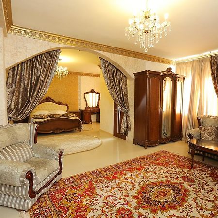 "Zolotoe Runo" Hotel Oldenburg Bagian luar foto