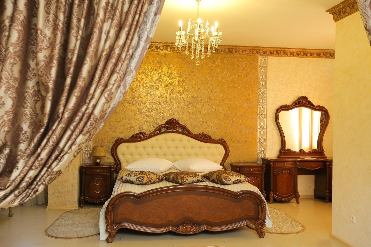 "Zolotoe Runo" Hotel Oldenburg Bagian luar foto